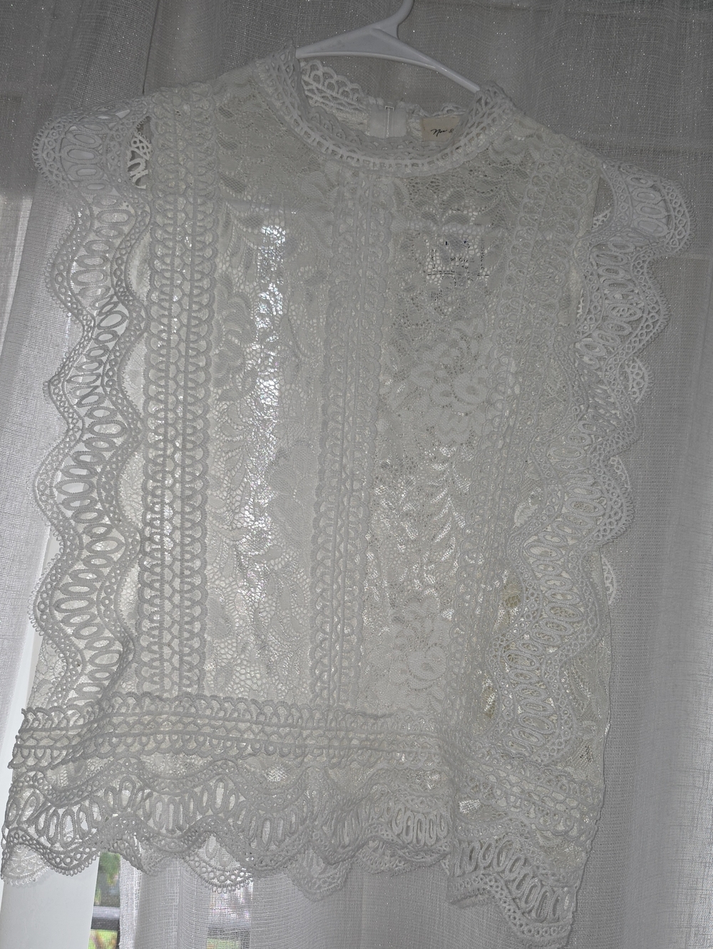 Lace Crochet Shell Blouse - White